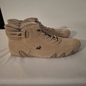 Men's Tan Athletic Shoes